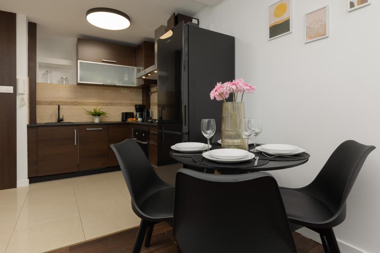 Apartment Family Near Pge Narodowy By Renters Warschau
