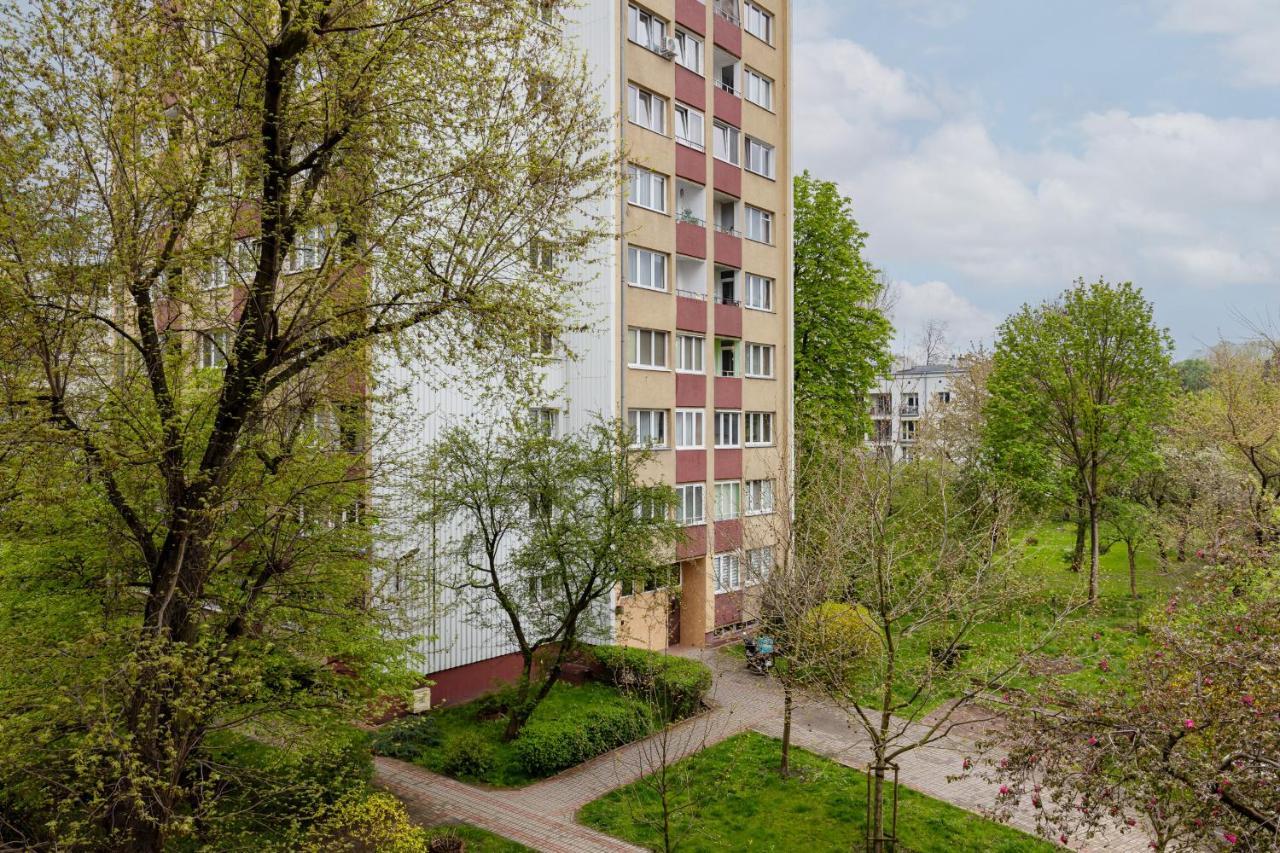 Family Near Pge Narodowy By Renters * Warschau