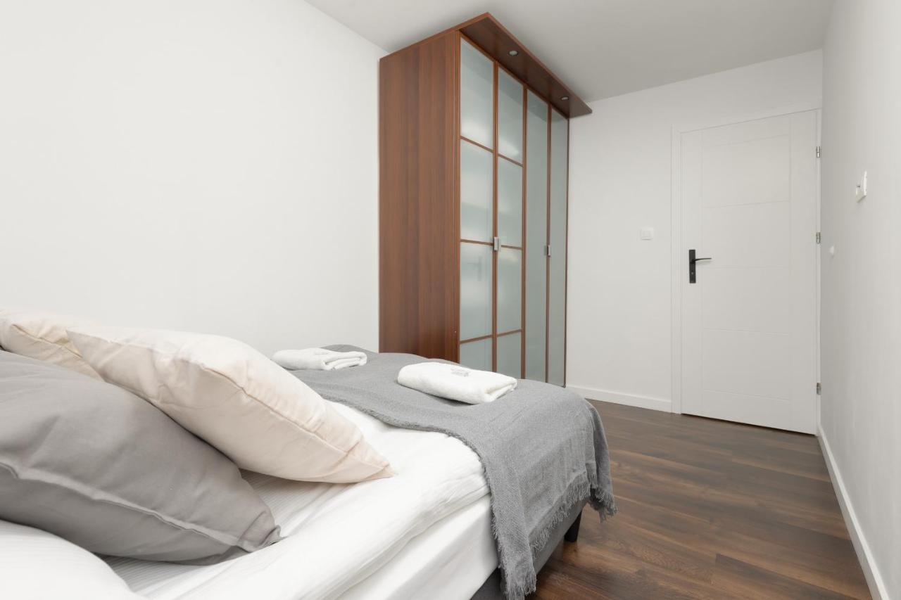 Apartamento Family Near Pge Narodowy By Renters *
