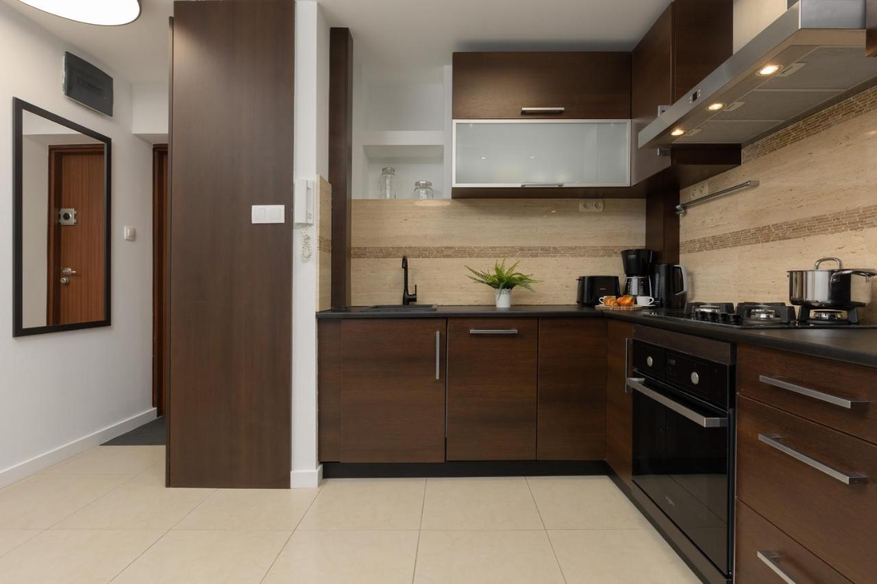 Family Near Pge Narodowy By Renters Apartment *